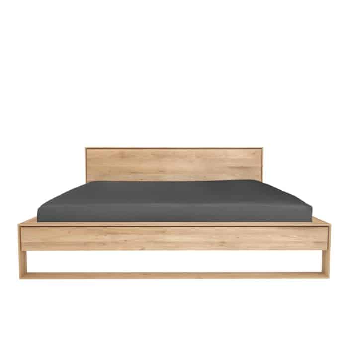 TGE 051217 Oak Nordic II bed US king size with slats 193x203x95 f